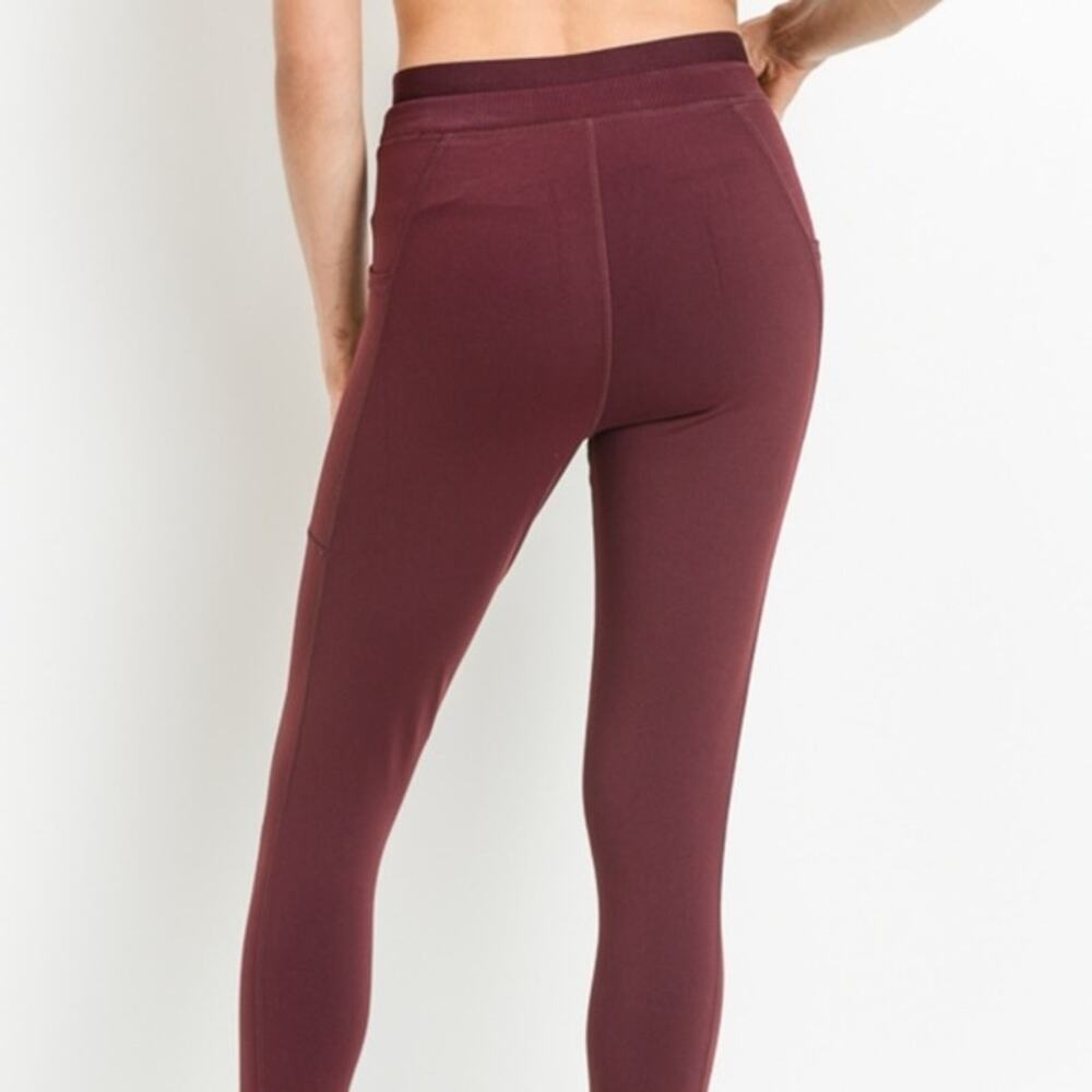 Mono B Burgundy Capri Hybrid Leggings Sz Medium - Picture 2 of 13